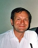 Georg Bydlinski am Schreibtisch